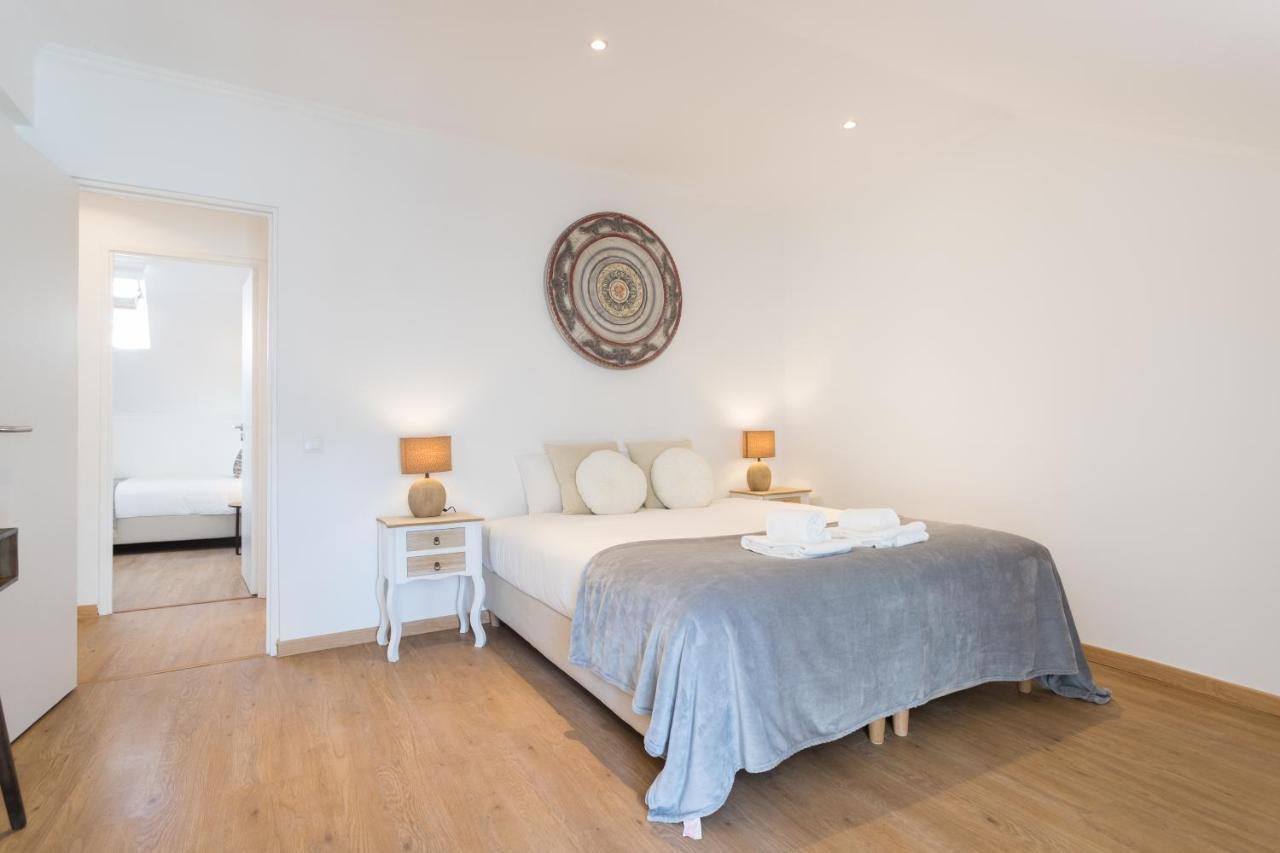 Appartement Rato Cozy 3Br W/Balcony - By Lu Holidays à Lisboa Extérieur photo