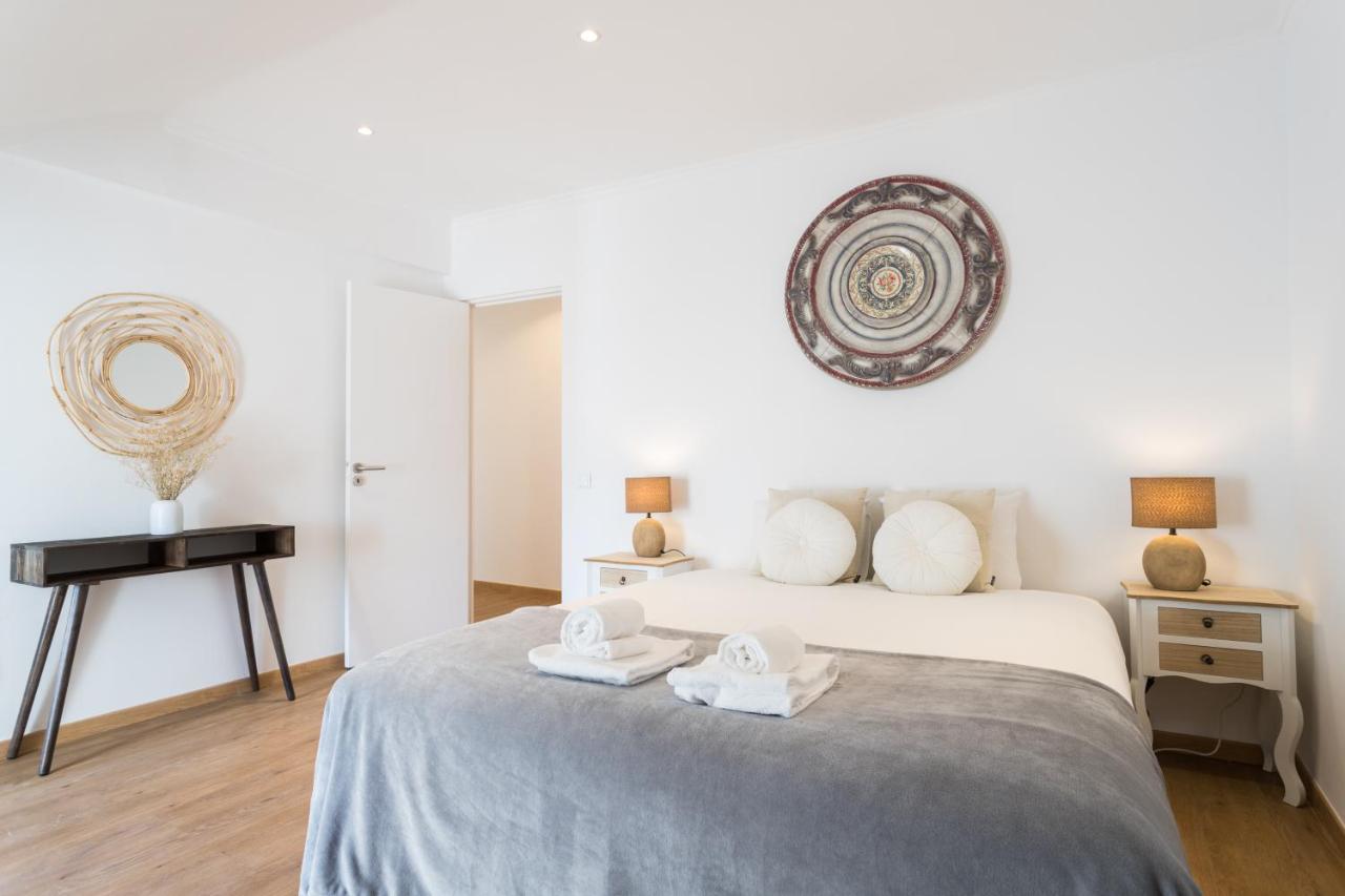 Appartement Rato Cozy 3Br W/Balcony - By Lu Holidays à Lisboa Extérieur photo